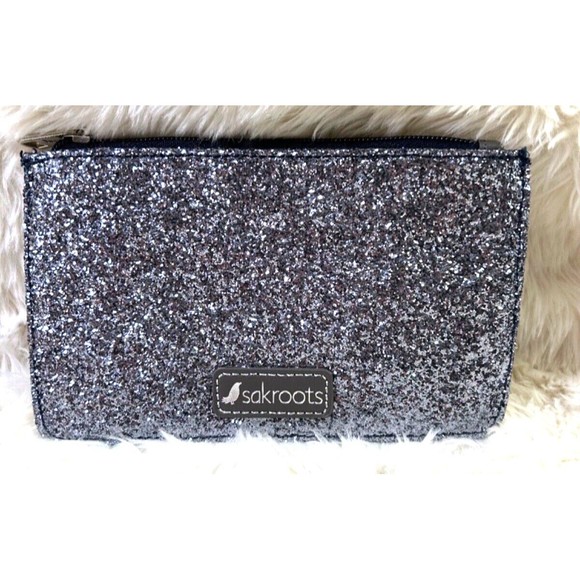 Sakroots Sparkly Spirit Desert Wallet‎ - Picture 1 of 5